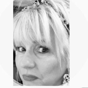 Meet your Posher, Danna